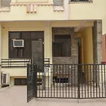 Hotel O Grand Sharma