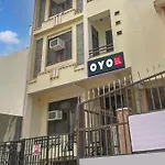 Hotel O Grand Sharma