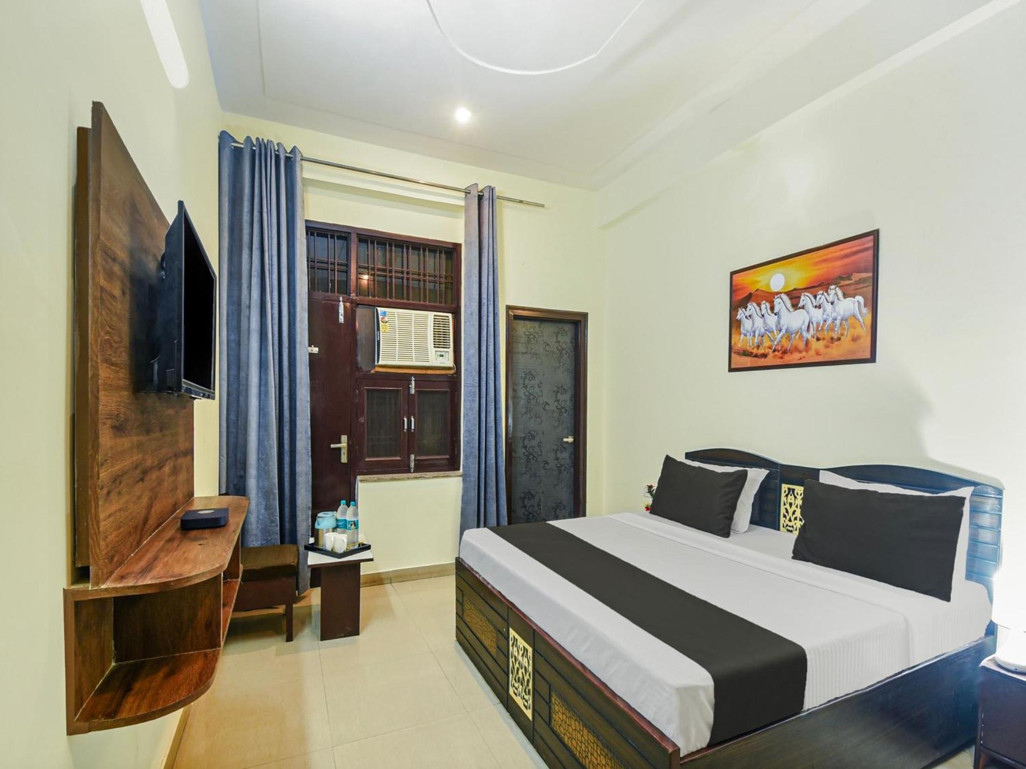 O Grand Sharma Hotel 3*